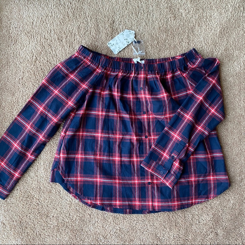 Over the Shoulder Top